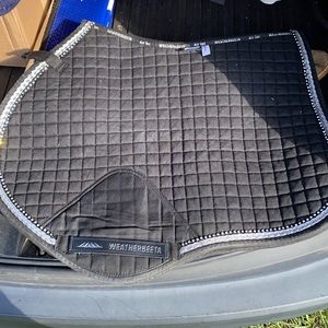 Black Saddle pad